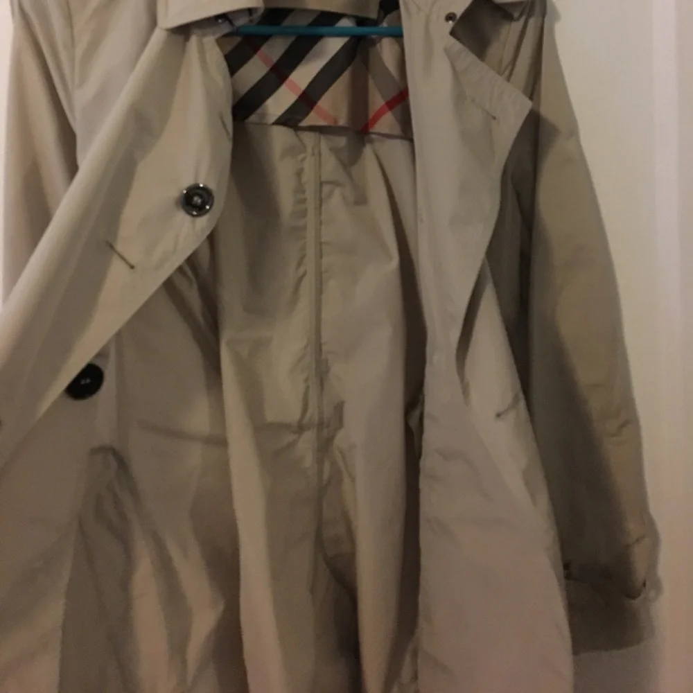 Burberry Beige Trench Coat Double-Breasted - Picture 3 of 6